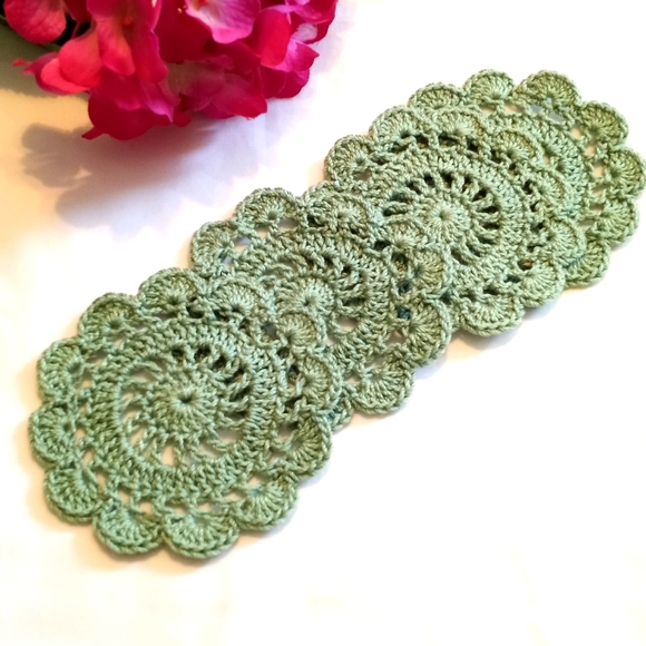Crochet doily coaster set 4pc, handmade by seller cottage aesthetic, retro - Picture 15 of 15